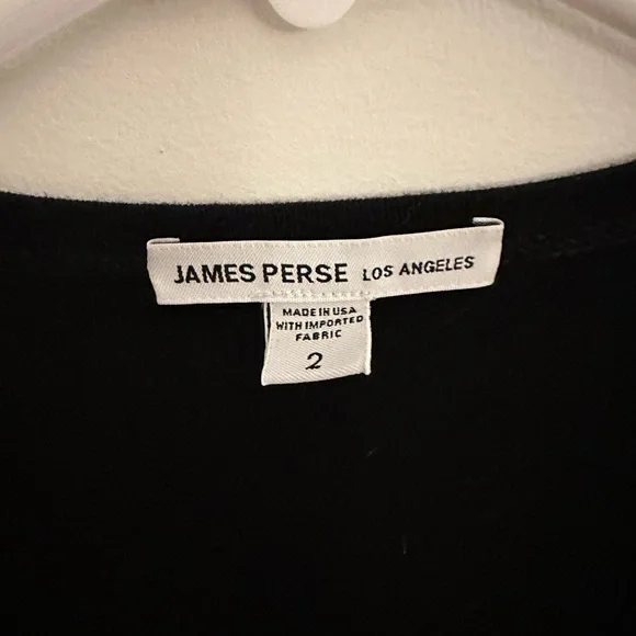 Black V-Neck Long Sleeve Top - Picture 3 of 3